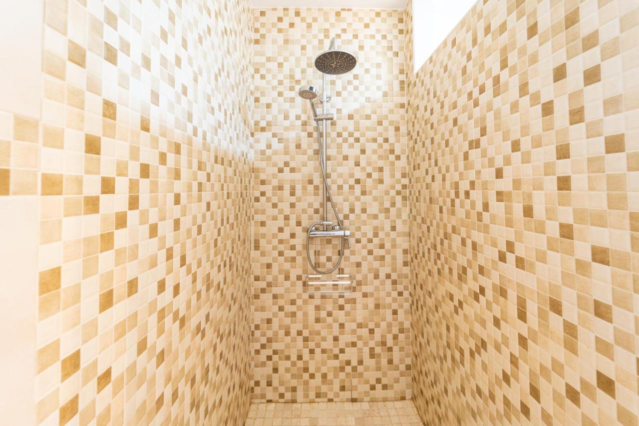 Apartamento Jibazahora Leo Bagian luar foto